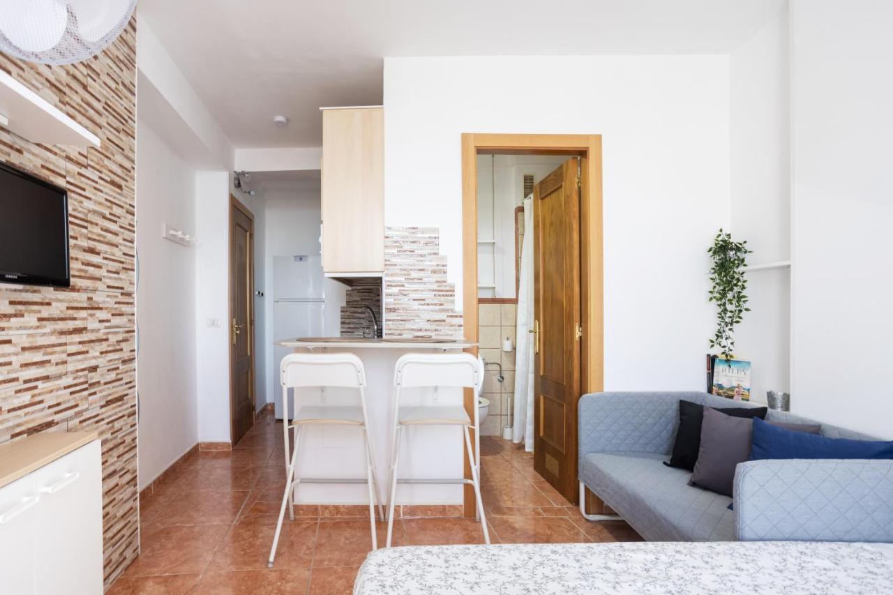 לוס כריסטיאנוס Apartamentos Ohana - Edificio Tonillo מראה חיצוני תמונה