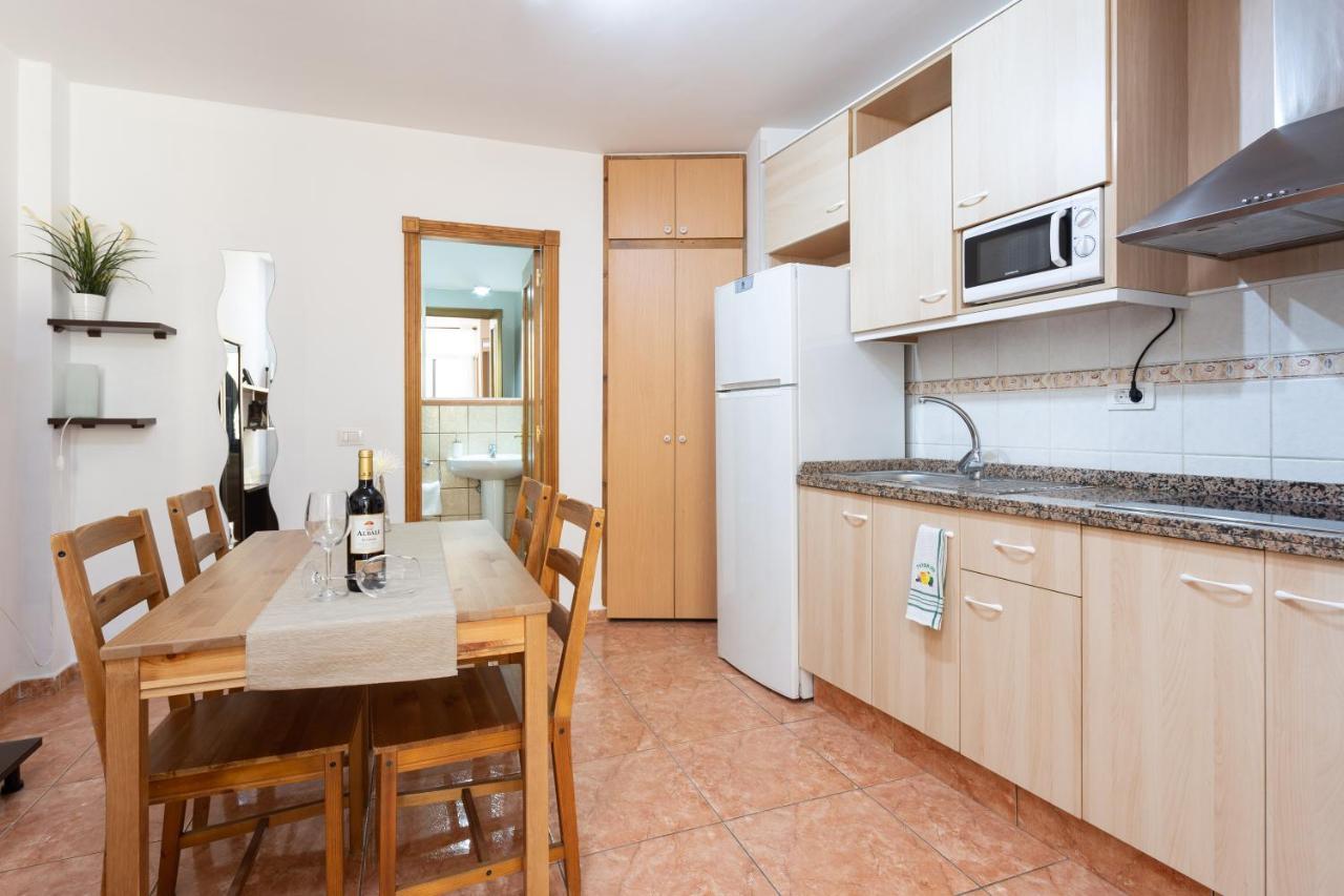 לוס כריסטיאנוס Apartamentos Ohana - Edificio Tonillo מראה חיצוני תמונה