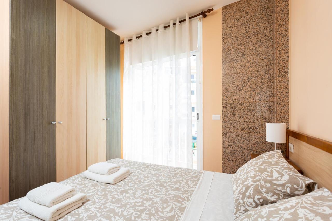 לוס כריסטיאנוס Apartamentos Ohana - Edificio Tonillo מראה חיצוני תמונה