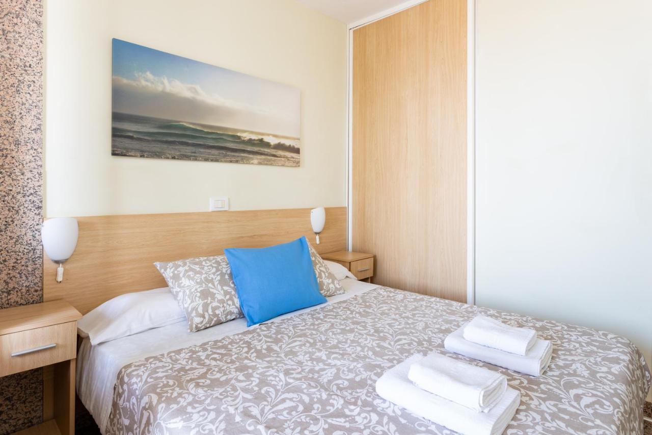 לוס כריסטיאנוס Apartamentos Ohana - Edificio Tonillo מראה חיצוני תמונה