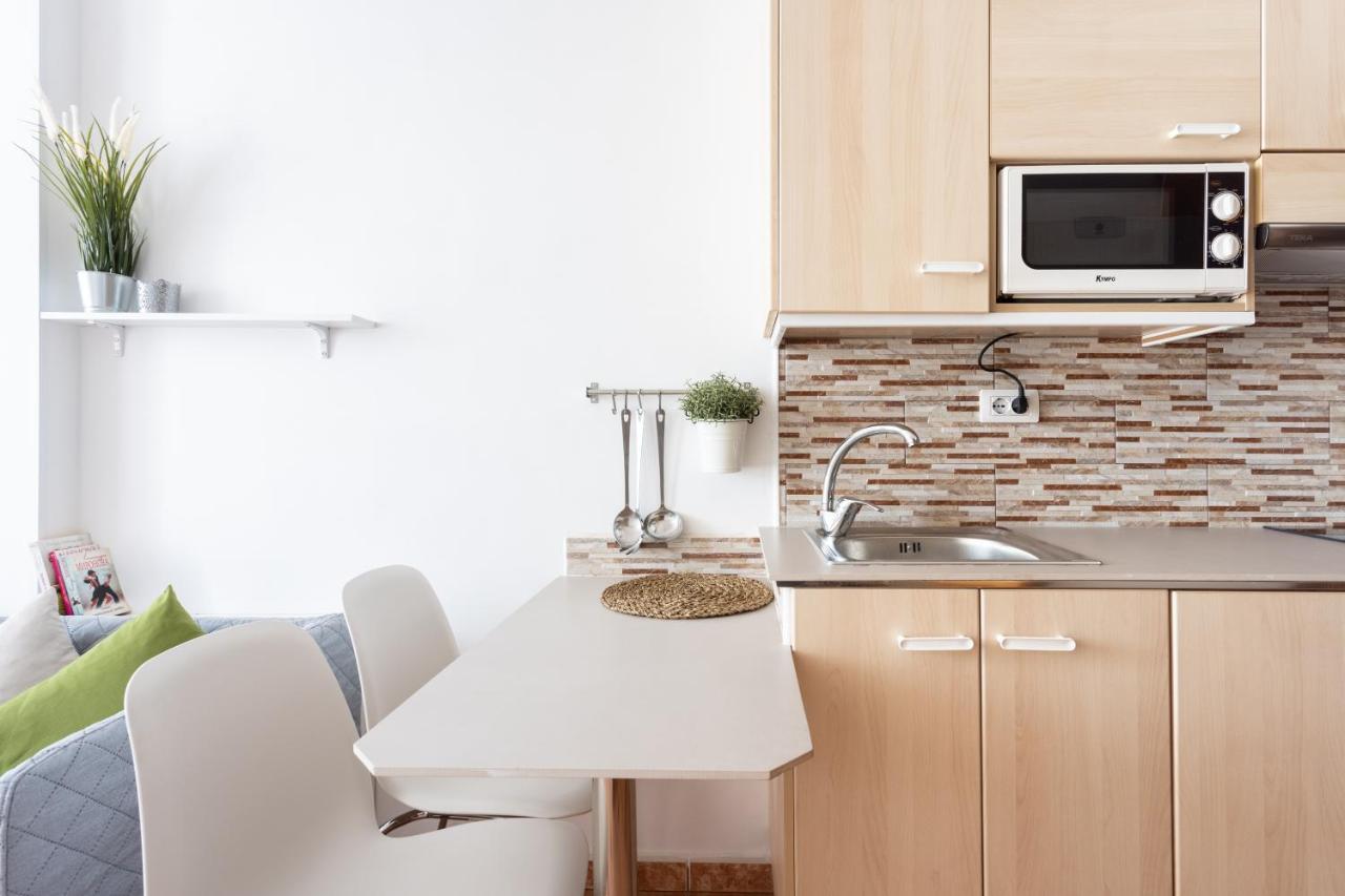 לוס כריסטיאנוס Apartamentos Ohana - Edificio Tonillo מראה חיצוני תמונה