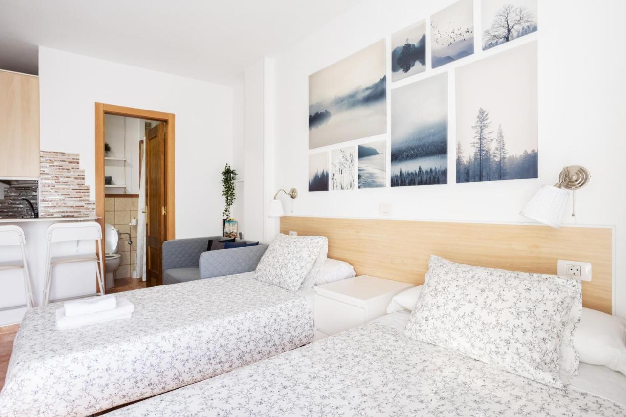 לוס כריסטיאנוס Apartamentos Ohana - Edificio Tonillo מראה חיצוני תמונה