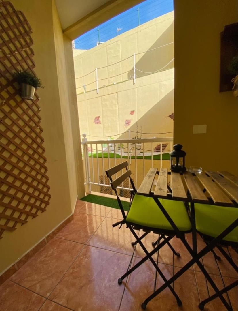 לוס כריסטיאנוס Apartamentos Ohana - Edificio Tonillo חדר תמונה